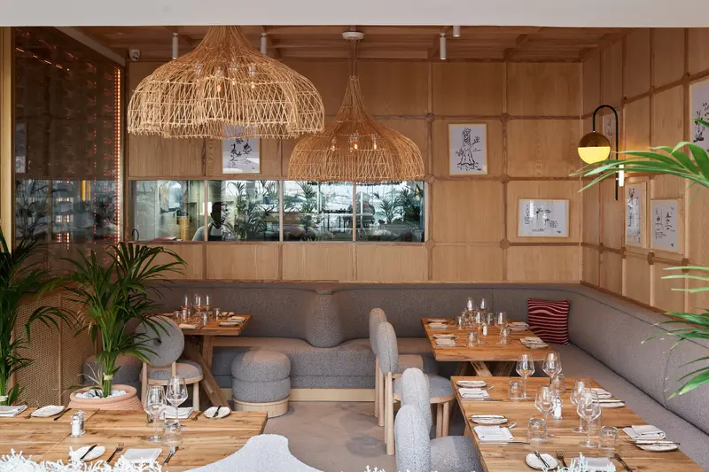 Leone – puerto banus